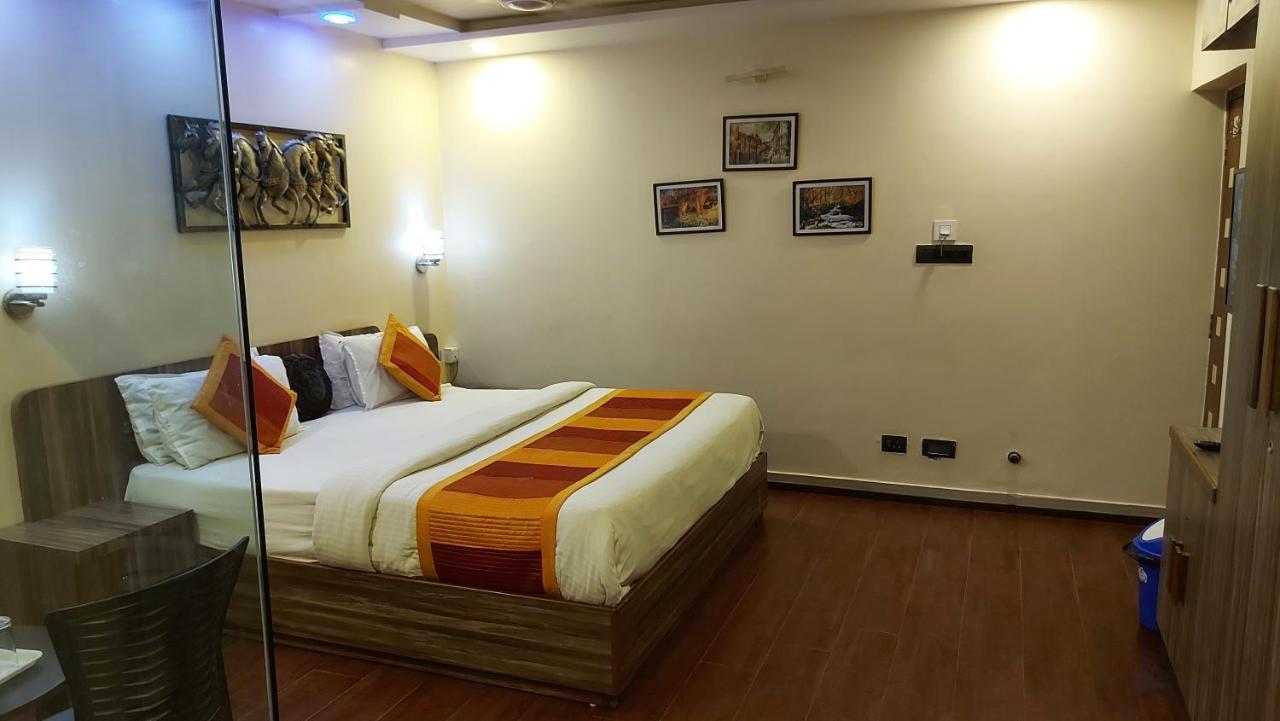 Shaleen Elegance Homestay Nakki Lake 400 Meters Mount Abu Dış mekan fotoğraf