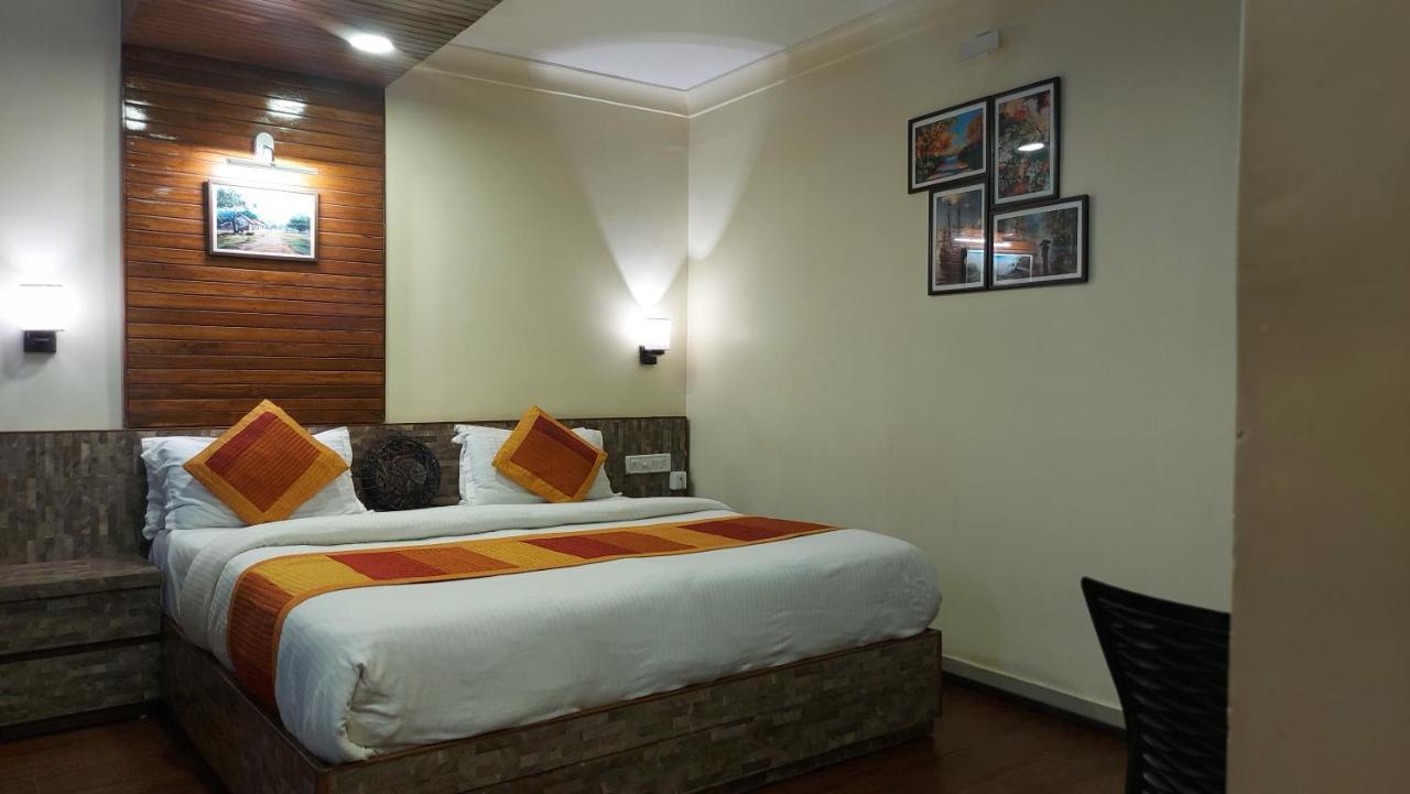 Shaleen Elegance Homestay Nakki Lake 400 Meters Mount Abu Dış mekan fotoğraf