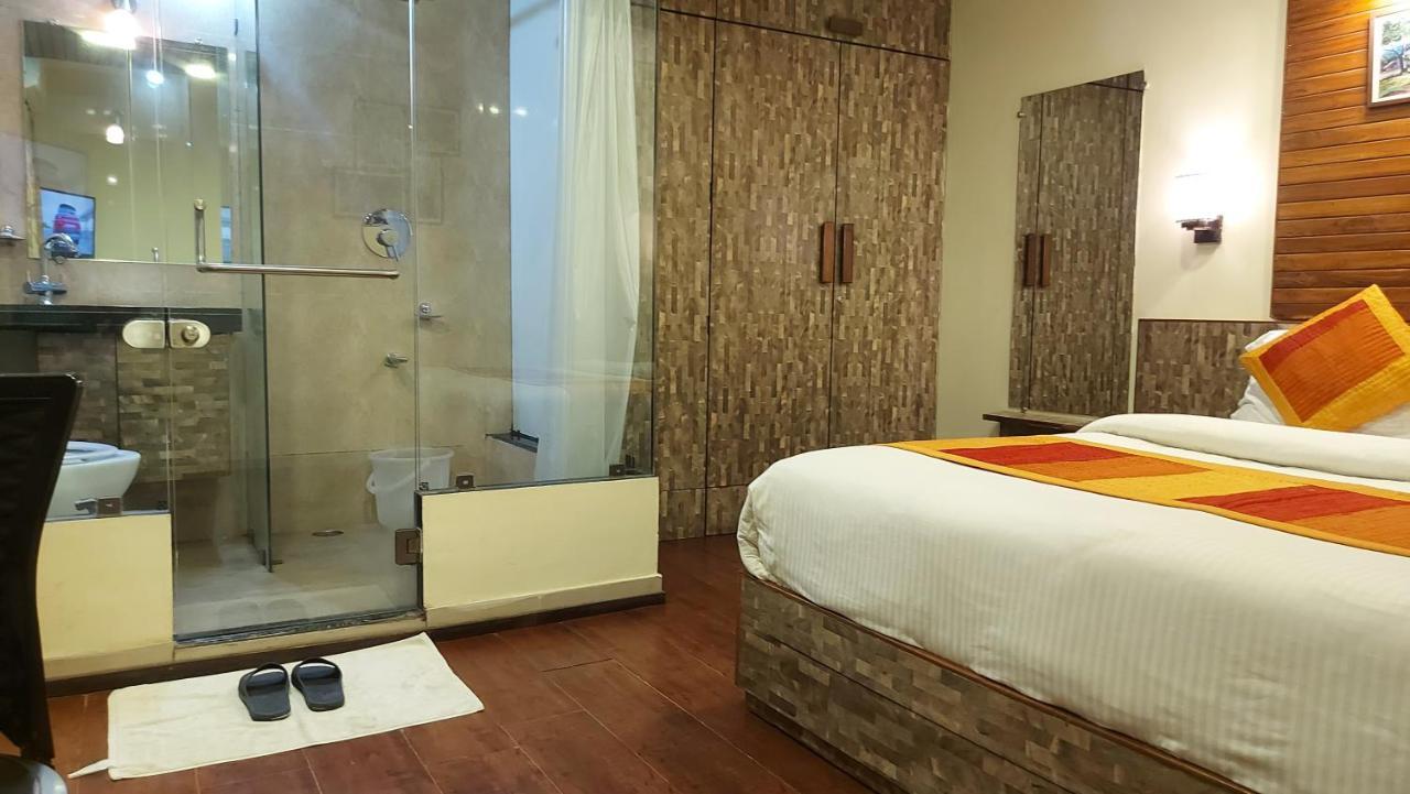 Shaleen Elegance Homestay Nakki Lake 400 Meters Mount Abu Dış mekan fotoğraf