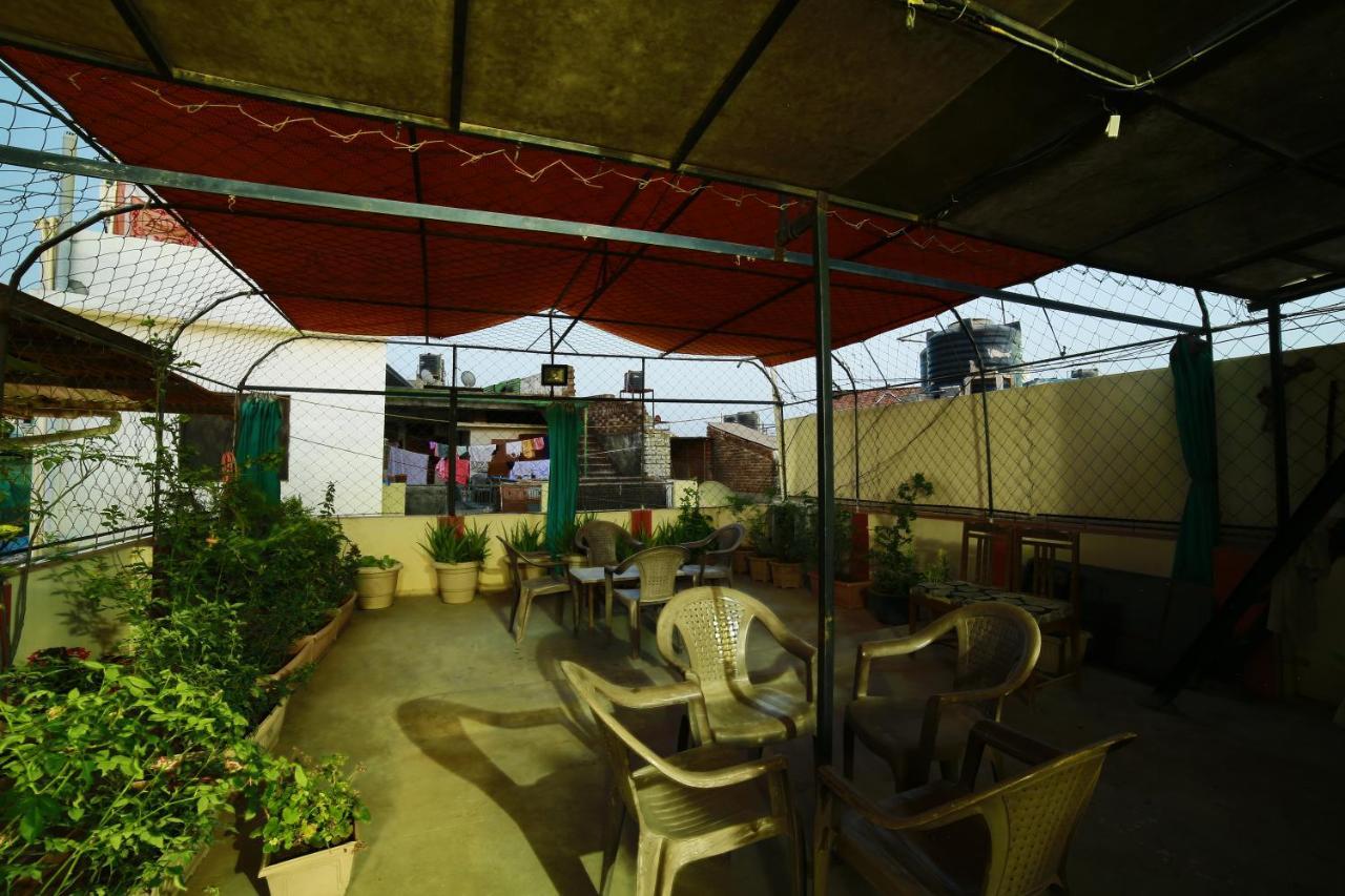 Shaleen Elegance Homestay Nakki Lake 400 Meters Mount Abu Dış mekan fotoğraf