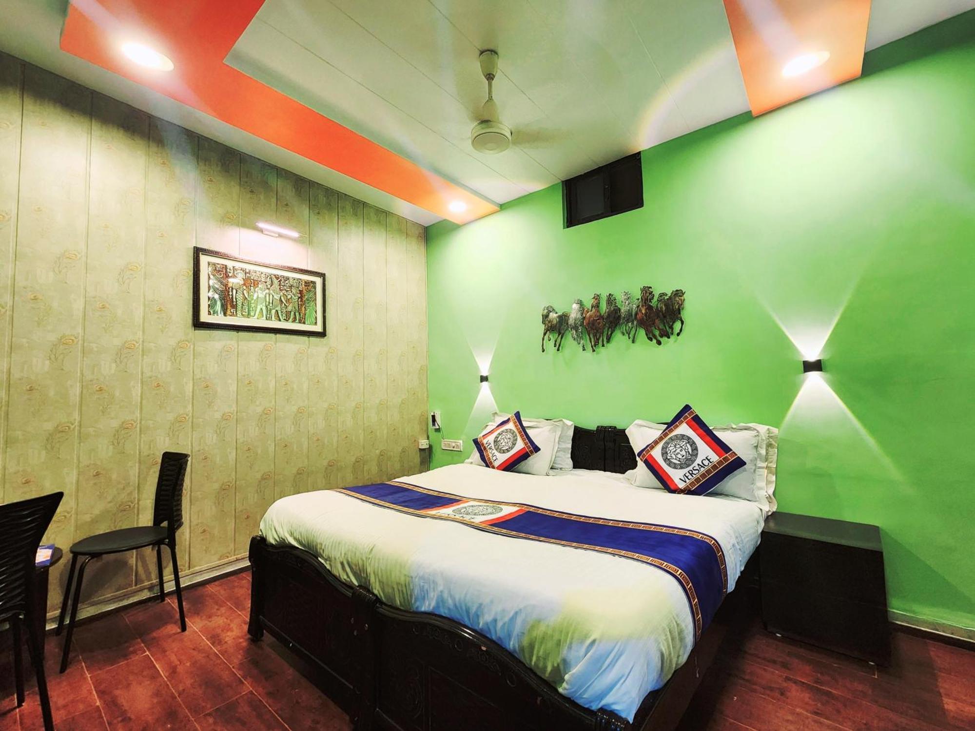 Shaleen Elegance Homestay Nakki Lake 400 Meters Mount Abu Dış mekan fotoğraf
