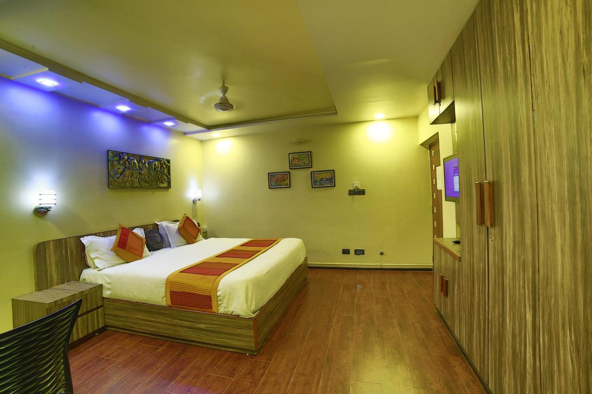 Shaleen Elegance Homestay Nakki Lake 400 Meters Mount Abu Dış mekan fotoğraf