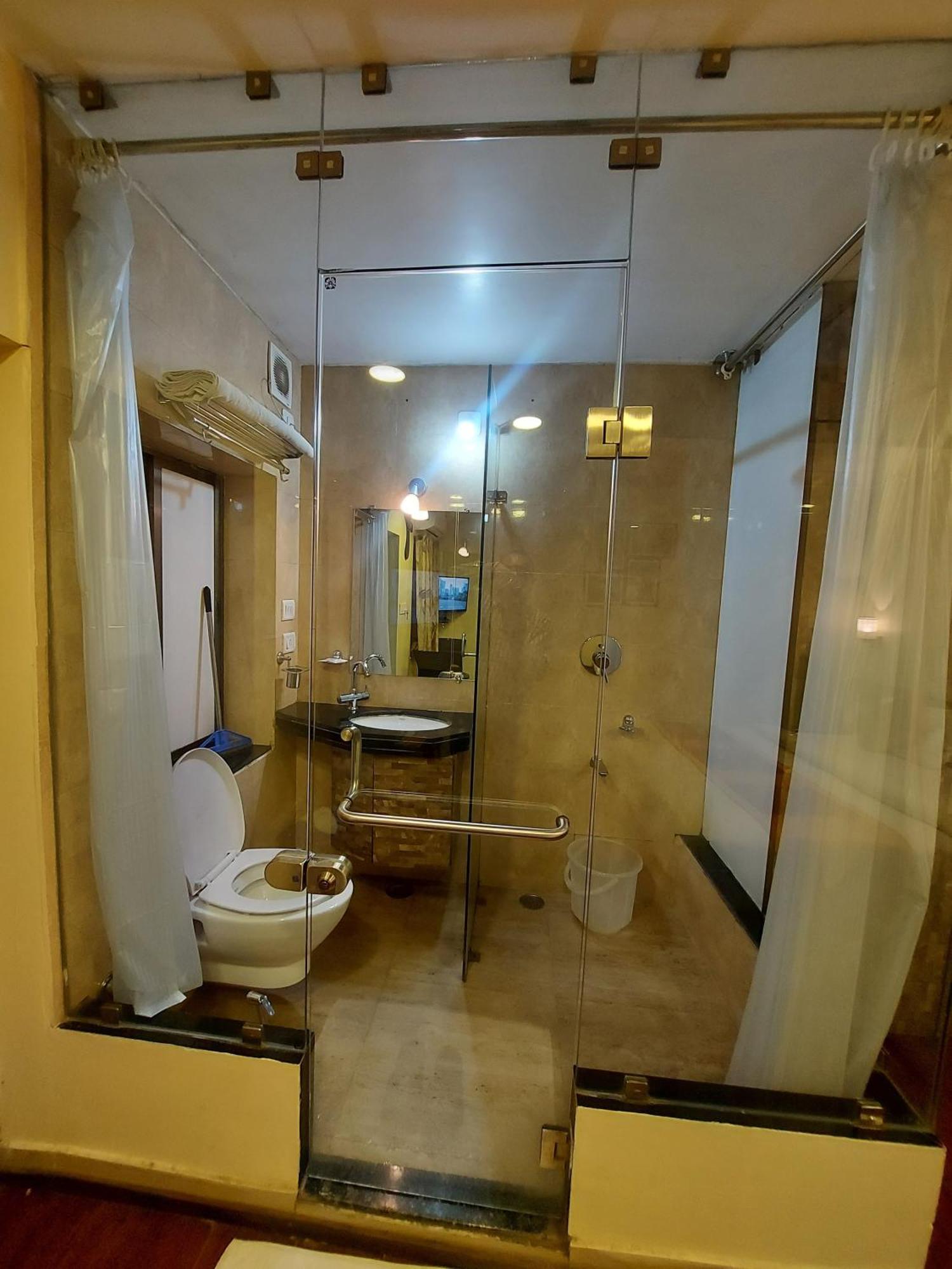 Shaleen Elegance Homestay Nakki Lake 400 Meters Mount Abu Dış mekan fotoğraf